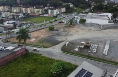 Imóvel comercial no costa e silva com 0 quartos para locação, 9217 m²