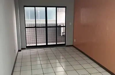 Alugo lindo apartamento do edifício ravena 6 andar com ar condicionado e armários