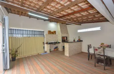 Casa com 3 quartos à venda na Rua José Gusso, 162, Fazendinha, Curitiba