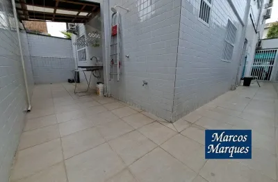 Casa térrea no bairro aparecida com 2 suítes e garagem para 2 carros