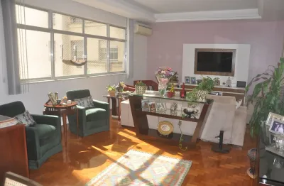 Flamengo | 129 m² | 3 Quartos | Vaga na Escritura | Vista Parcial Aterro