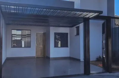 Linda casa no jardim paulista iii-01 suite e 02 quartos  aceita financamento construção em alto padrão - maringá-pr