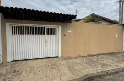 Casa com 3 quartos à venda na Rua Guaianazes, 111, Estação, Salto