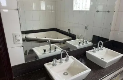 Casa para venda em patos de minas, jardim centro, 3 dormitórios, 1 suíte, 2 banheiros, 6 vagas