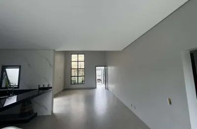 Casa para Venda em Patos de Minas, CAMPOS ELISEOS, 3 dormitórios, 1 suíte, 2 banheiros, 4 vagas