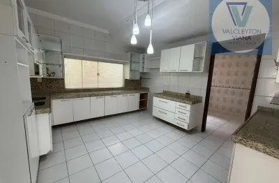 Casa com 6 quartos à venda no Derby Clube, Sobral 
