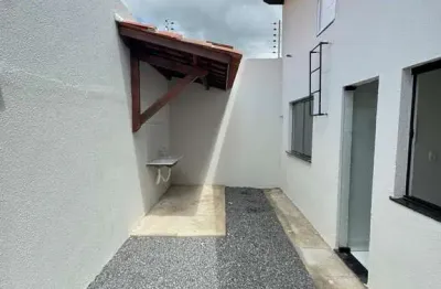 Casa com 2 quartos à venda no Renato Parente, Sobral 