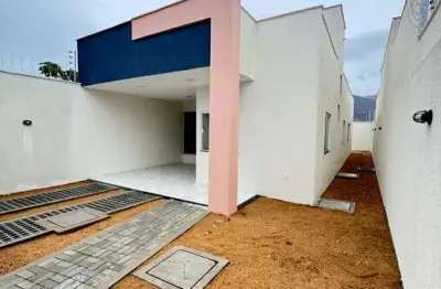 Casa Térrea à Venda em Renato Parente, Sobral – 3 Quartos, 110m²