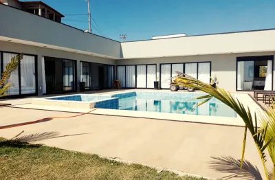 Chácara com vista para a represa em condomínio fechado em igaratá - sp