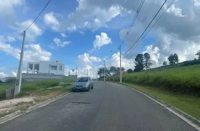 Excelente terreno à venda em condomínio fechado, na cidade de santa isabel.