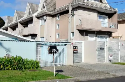 Imóvel dentro de condomínio proporcionando segurança e localização excelente.