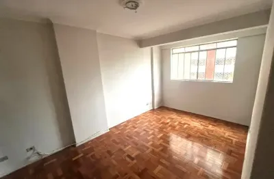 Quer praticidade e conforto? venha morar  neste lindo apartamento no centro!