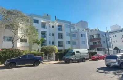 Apartamento com 2 quartos no bairro rio tavares, à 300 metros da praia..