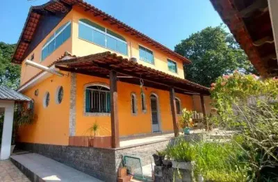 Linda casa com excelente estrutura, 4 qtos, piscina e área goumet - jardim ferma - itaboraí - rj