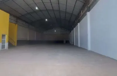 Galpão de 590m² com banheiros e escritório - retiro são joaquim - itaboraí - rj