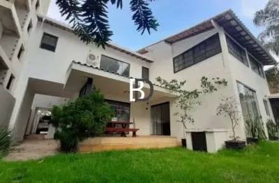 Casa com 4 quartos à venda na rua rua josé lúcio medeiros muniz, 15, praia do pecado, macaé, 10 m2 por r$ 2.300.000