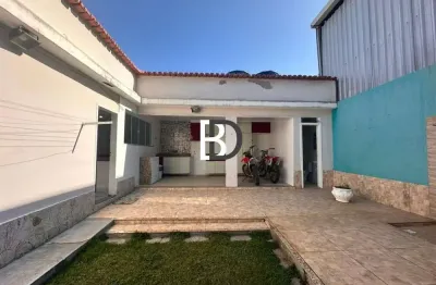 Casa com 5 quartos à venda na estrada da cancela preta, 15, riviera fluminense, macaé, 210 m2 por r$ 1.600.000
