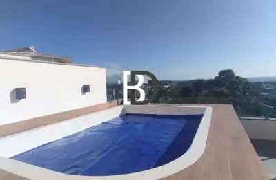 Casa com 4 quartos à venda na rua rua das andorinhas, 23, colinas, rio das ostras, 10 m2 por r$ 1.200.000