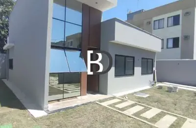 Casa com 3 quartos à venda na rua rua aurélio buarque de holanda, 10, enseada das gaivotas, rio das ostras, 200 m2 por r$ 550.000