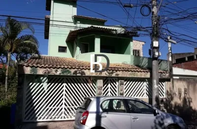 Casa com 3 quartos à venda na rua rua reverendo samuel brust, 10, visconde de araújo, macaé, 180 m2 por r$ 450.000