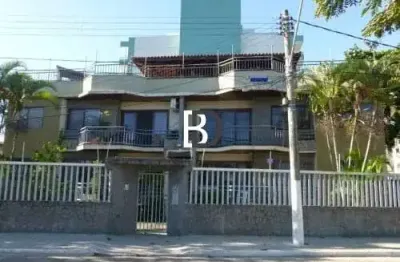Apartamento com 4 quartos à venda na rua são benedito, 12, lagoa, macaé, 220 m2 por r$ 1.500.000