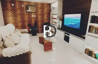 Casa em condomínio fechado com 3 quartos à venda na praça josé pereira câmara, 10, centro, rio das ostras, 150 m2 por r$ 580.000