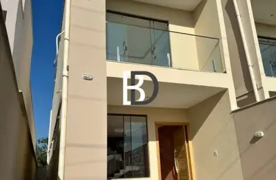 Casa com 3 quartos à venda na rua yolanda cardoso, 15, vale das palmeiras, macaé, 130 m2 por r$ 690.000