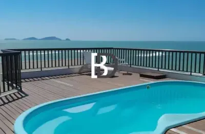 Apartamento com 3 quartos à venda na alameda presidente itamar franco, 789, cavaleiros, macaé, 10 m2 por r$ 900.000