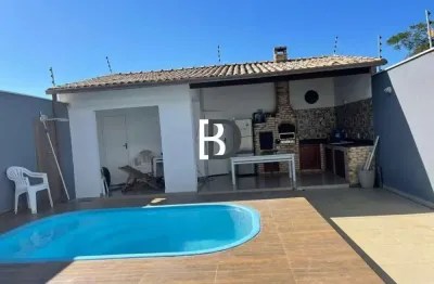 Casa com 3 quartos à venda na rua b, 57, mar do norte, rio das ostras, 200 m2 por r$ 600.000