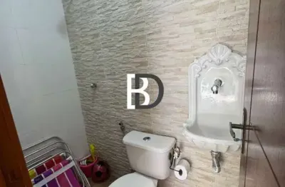 Casa em condomínio fechado com 3 quartos à venda na Avenida Ricardo Muylaert Salgado, Vale dos Cristais, Macaé