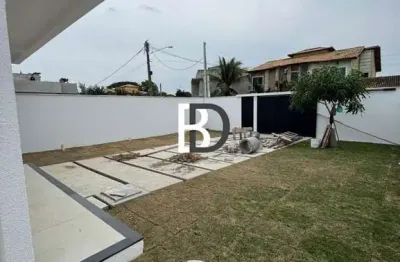 Casa com 3 quartos à venda na Avenida dos Bandeirantes, Verdes Mares, Rio das Ostras, 90 m2 por R$ 550.000