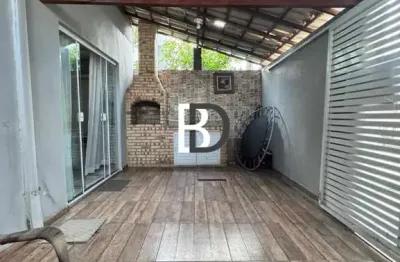 Casa com 2 quartos à venda na rua rua nova iguaçu, 10, jardim mariléa, rio das ostras, 10 m2 por r$ 360.000