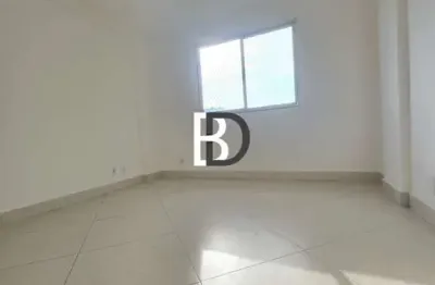 Apartamento com 2 quartos à venda na avenida dos bandeirantes, 10, recreio, rio das ostras, 70 m2 por r$ 390.000