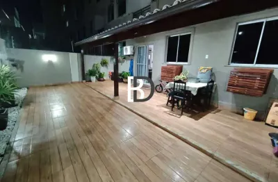 Apartamento com 2 quartos à venda na condomínio rua beta, 10, granja dos cavaleiros, macaé, 80 m2 por r$ 350.000