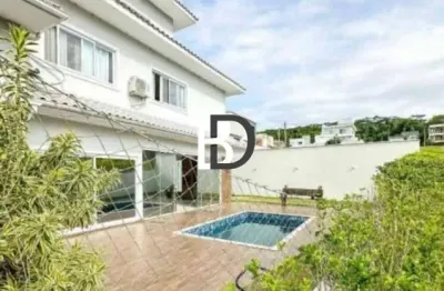 Casa em condomínio fechado com 3 quartos à venda na condomínio alameda rio negro, 10, alphaville, rio das ostras, 243 m2 por r$ 1.400.000