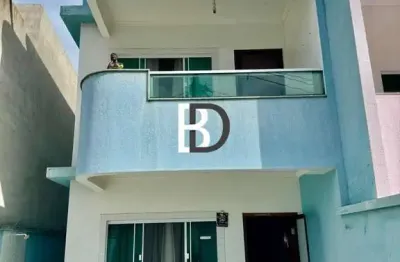 Casa com 3 quartos à venda na rua jardim guanabara, 10, jardim guanabara, macaé, 200 m2 por r$ 650.000