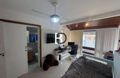 Casa com 4 quartos à venda na Rua João Batista de Lima, Riviera Fluminense, Macaé, 175 m2 por R$ 1.170.000