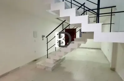 Casa com 3 quartos à venda na rua yolanda cardoso, 10, vale das palmeiras, macaé, 126 m2 por r$ 629.000