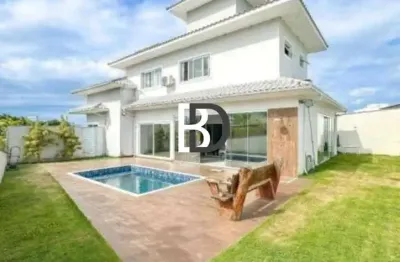 Casa com 3 quartos à venda na avenida europa, 10, alphaville, rio das ostras, 243 m2 por r$ 1.400.000