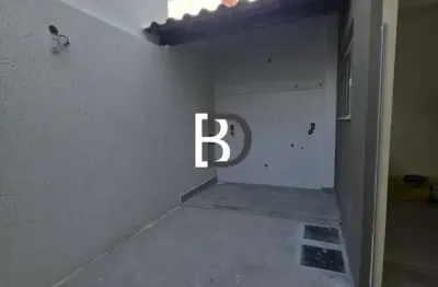 Casa com 2 quartos à venda na Avenida Nelson Carvalhaes, Vale das Palmeiras, Macaé, 10 m2 por R$ 390.000