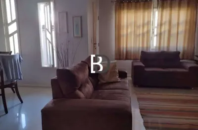 Casa com 3 quartos à venda na rua césar parada crespo, 19, jardim santo antônio, macaé, 10 m2 por r$ 590.000