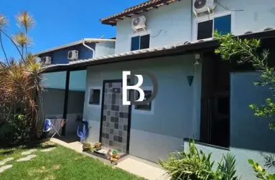 Casa com 4 quartos à venda na rua beta, 10, granja dos cavaleiros, macaé, 10 m2 por r$ 720.000