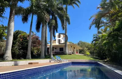 Casa com 3 quartos à venda na rua ferradura, 57, ferradura, armação dos búzios, 250 m2 por r$ 2.380.000