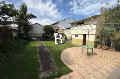 Casa com 3 quartos à venda na Rua Abílio Moreira de Miranda, Imbetiba, Macaé