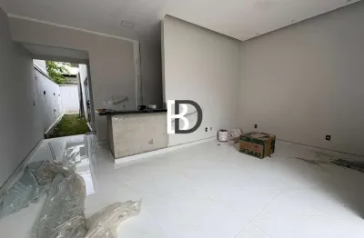 Casa com 2 quartos à venda na Rua Yolanda Cardoso, Vale das Palmeiras, Macaé