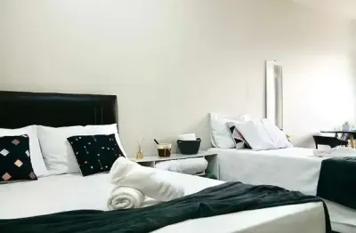 Locação por temporada - Loft em Macaé perto da praia e centro com ar e ventilador - Capacidade 4 pessoas