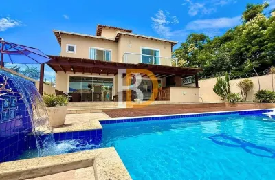 À venda Mansão em condomínio fechado com piscina e área gourmet no Caravela Nina, em Armação dos Búzios