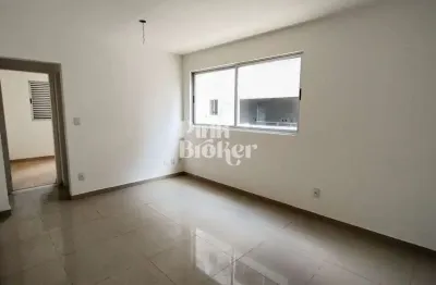 Apartamento à venda de 3 quartos sendo 1 suíte, 2 vagas de garagem, localizado no bairro arvoredo e