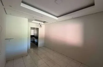 Seu novo lar: casa 2 quartos em condomínio no bairro estação