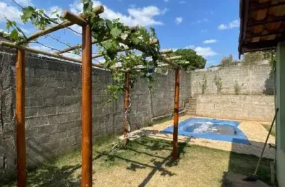 Casa para aluguel com piscina - 2 quartos em bom jesus, matozinhos